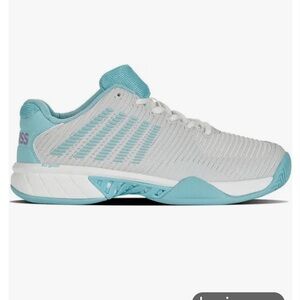 K-Swiss Women’s Court Shoes
. Great for either tennis or pickleball.